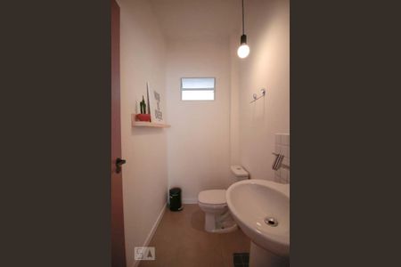 Apartamento para alugar com 167m², 3 quartos e 1 vaga Apartamento para alugar com 167m², 3 quartos e 1 vagalavabo