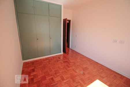 Apartamento para alugar com 167m², 3 quartos e 1 vaga Apartamento para alugar com 167m², 3 quartos e 1 vagaquarto