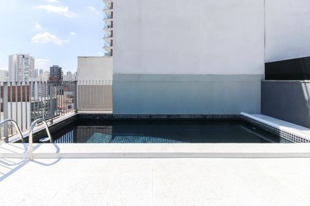 Apartamento à venda com 135m², 1 quarto e 2 vagasPiscina