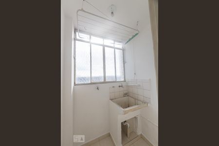 Studio para alugar com 34m², 1 quarto e sem vaga Studio para alugar com 34m², 1 quarto e sem vagaÁrea de Serviço
