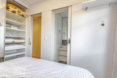 Suíte 1 de apartamento para alugar com 3 quartos, 60m² em Alto da Glória, Curitiba