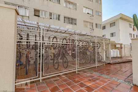 Apartamento à venda com 60m², 3 quartos e 1 vaga Apartamento à venda com 60m², 3 quartos e 1 vagaÁrea comum