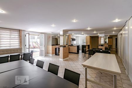 Apartamento à venda com 60m², 3 quartos e 1 vaga Apartamento à venda com 60m², 3 quartos e 1 vagaÁrea comum