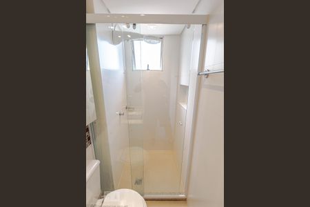 Apartamento à venda com 60m², 3 quartos e 1 vaga Apartamento à venda com 60m², 3 quartos e 1 vagaBanheiro da Suíte 1