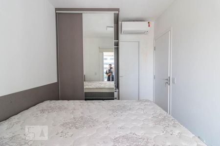 Quarto 1 de apartamento para alugar com 1 quarto, 37m² em Pinheiros, São Paulo