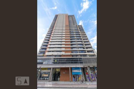 Studio para alugar com 35m², 1 quarto e sem vaga Studio para alugar com 35m², 1 quarto e sem vagaFachada