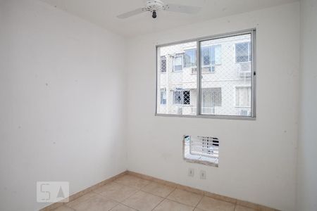 Quarto 1 de apartamento para alugar com 3 quartos, 62m² em Taquara, Rio de Janeiro