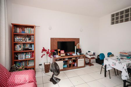 Sala de apartamento para alugar com 3 quartos, 74m² em Todos Os Santos, Rio de Janeiro