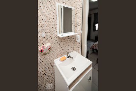 Banheiro Suíte de apartamento para alugar com 3 quartos, 74m² em Todos Os Santos, Rio de Janeiro