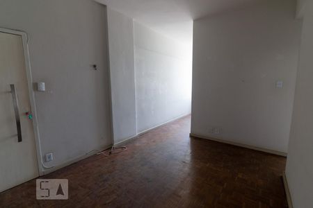 Sala de kitnet/studio para alugar com 1 quarto, 45m² em Maracanã, Rio de Janeiro