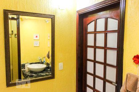 Casa à venda com 420m², 5 quartos e 4 vagasLavabo 