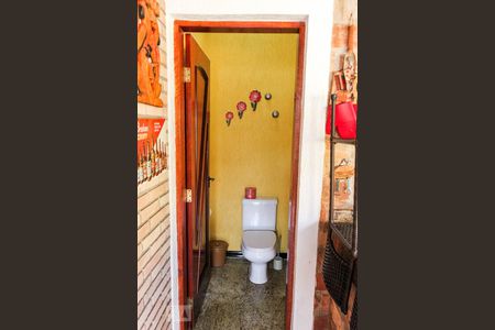 Casa à venda com 420m², 5 quartos e 4 vagasÁrea comum  - Banheiro 