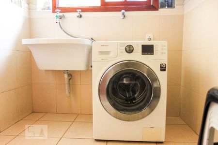 Casa à venda com 420m², 5 quartos e 4 vagasÁrea de Serviço