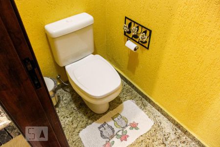 Casa à venda com 420m², 5 quartos e 4 vagasLavabo 