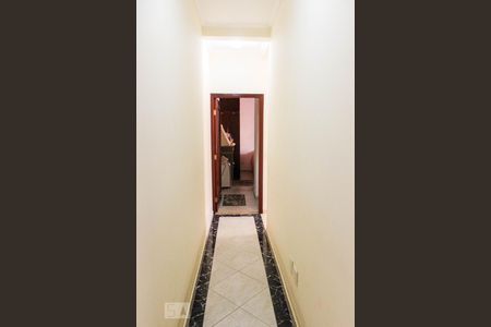 Casa à venda com 420m², 5 quartos e 4 vagasCorredor