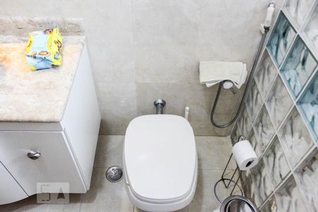 Casa à venda com 420m², 5 quartos e 4 vagasBanheiro do Quarto 3