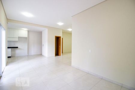 Sala de apartamento para alugar com 2 quartos, 80m² em Jardim Samambaia, Jundiaí