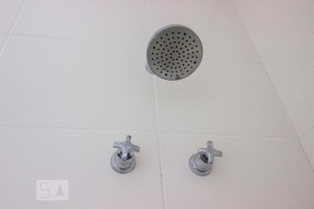 Apartamento para alugar com 80m², 2 quartos e 2 vagasChuveiro