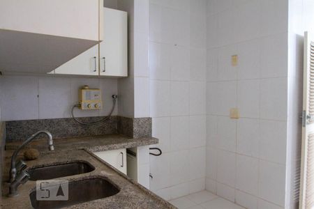 Apartamento à venda com 152m², 4 quartos e sem vagaCozinha