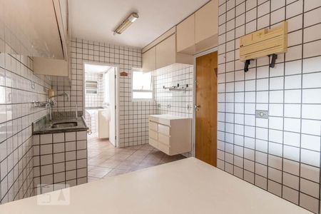 Apartamento para alugar com 83m², 2 quartos e 1 vaga Apartamento para alugar com 83m², 2 quartos e 1 vagaCozinha