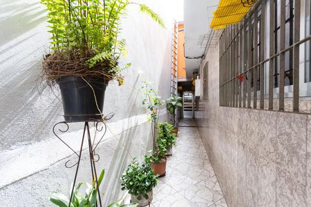 Casa à venda com 240m², 3 quartos e 4 vagasCorredor