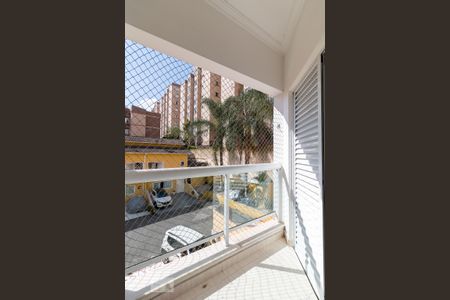 Varanda quarto 3 suíte de casa de condomínio para alugar com 3 quartos, 150m² em Vila Rio, Guarulhos