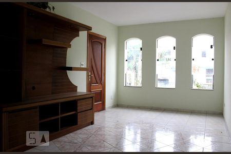 Sala de casa à venda com 4 quartos, 211m² em Vila Primavera, São Paulo