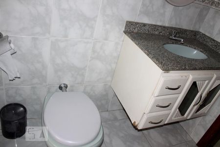 Lavabo de casa à venda com 4 quartos, 211m² em Vila Primavera, São Paulo