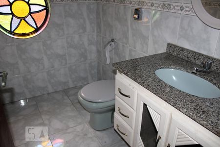 Lavabo de casa à venda com 4 quartos, 211m² em Vila Primavera, São Paulo