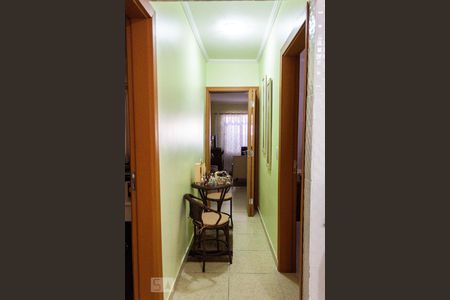 Casa à venda com 300m², 4 quartos e 3 vagasCorredor