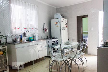 Casa à venda com 300m², 4 quartos e 3 vagasCozinha