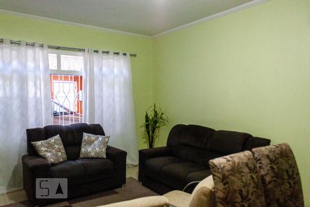 Sala de casa à venda com 4 quartos, 300m² em Vila Mazzei, São Paulo