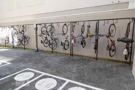 Apartamento à venda com 44m², 2 quartos e sem vagaÁrea Comum - Bicicletário