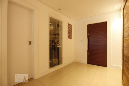 Hall de Entrada de apartamento para alugar com 3 quartos, 210m² em Morro dos Ingleses, São Paulo