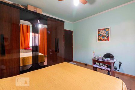 Casa à venda com 300m², 2 quartos e 2 vagasQuarto 1