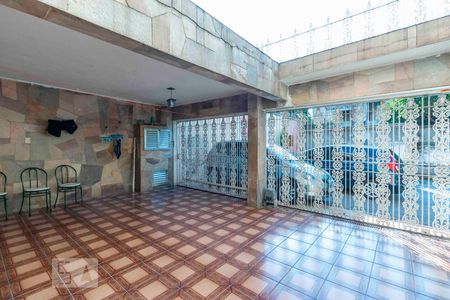 Casa à venda com 300m², 2 quartos e 2 vagasGaragem