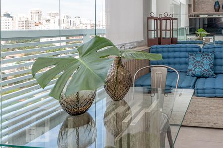 Studio para alugar com 33m², 1 quarto e 2 vagas Studio para alugar com 33m², 1 quarto e 2 vagasVaranda