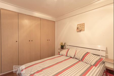 Quarto 1 de apartamento para alugar com 2 quartos, 57m² em Parque Residencial Vila União, Campinas