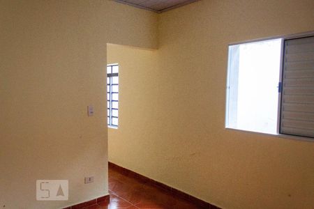 Quarto de casa para alugar com 2 quartos, 37m² em Vila Guilherme, São Paulo