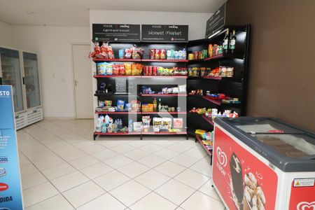 Apartamento para alugar com 48m², 2 quartos e 1 vagaMini Mercado