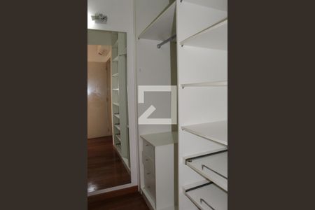 Closet do Quarto 1 de apartamento para alugar com 3 quartos, 168m² em Santa Cecília, São Paulo