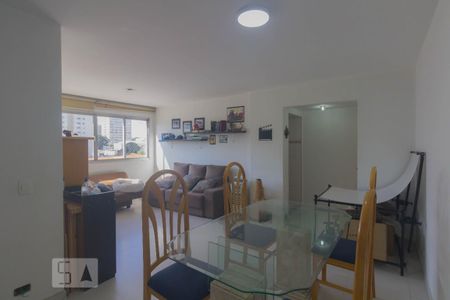 Sala de apartamento para alugar com 2 quartos, 72m² em Vila Cordeiro, São Paulo