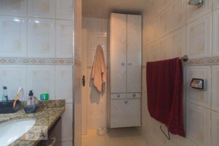 Banheiro de apartamento para alugar com 2 quartos, 72m² em Vila Cordeiro, São Paulo