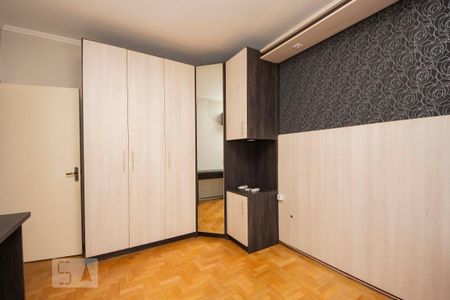 Quarto 1 de apartamento à venda com 2 quartos, 70m² em Independência, Porto Alegre