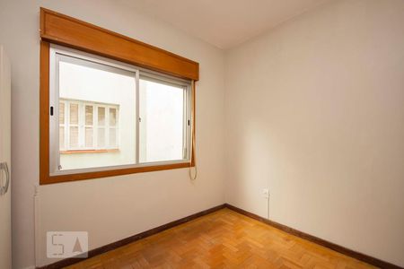 Quarto 2 de apartamento à venda com 2 quartos, 70m² em Independência, Porto Alegre