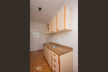 Apartamento à venda com 70m², 2 quartos e sem vaga Apartamento à venda com 70m², 2 quartos e sem vagaCozinha
