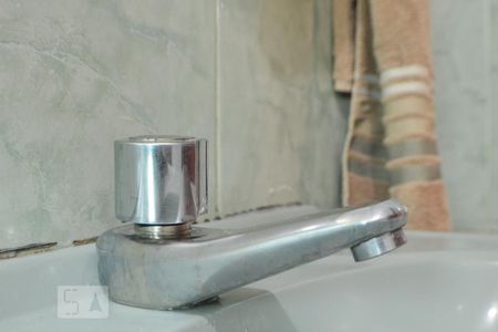 Casa à venda com 150m², 3 quartos e 5 vagas Casa à venda com 150m², 3 quartos e 5 vagasBanheiro