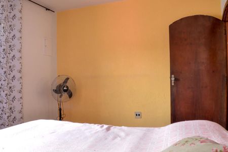 Casa à venda com 150m², 3 quartos e 5 vagas Casa à venda com 150m², 3 quartos e 5 vagasQuarto