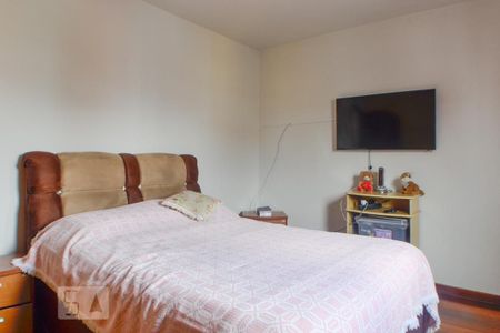 Casa à venda com 150m², 3 quartos e 5 vagas Casa à venda com 150m², 3 quartos e 5 vagasQuarto