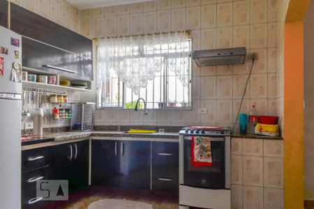 Casa à venda com 150m², 3 quartos e 5 vagas Casa à venda com 150m², 3 quartos e 5 vagasCozinha